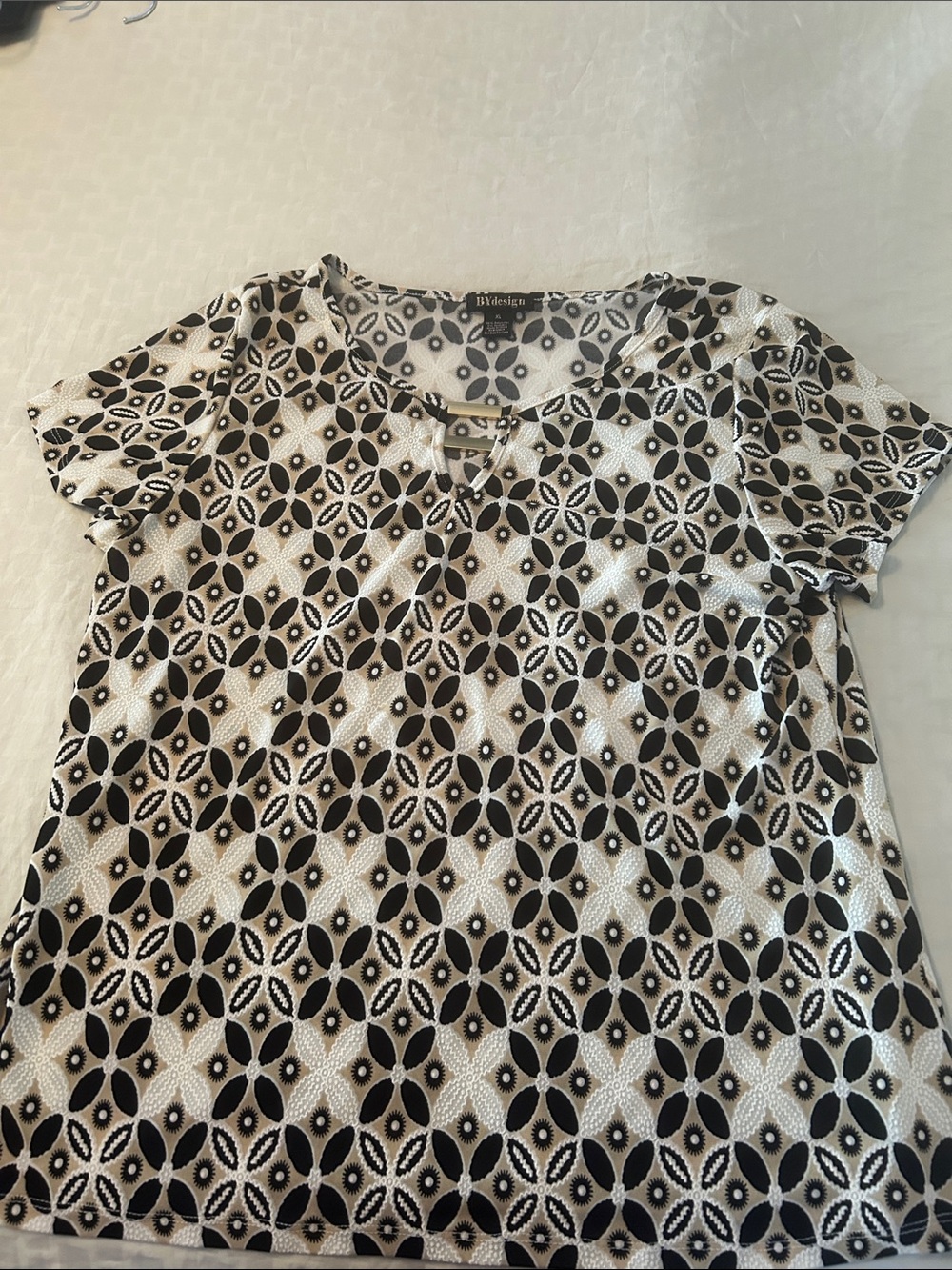 BYdesign XL Black and White Floral Top